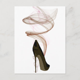 Carte Postale Art de chaussure à talon aiguille fumant