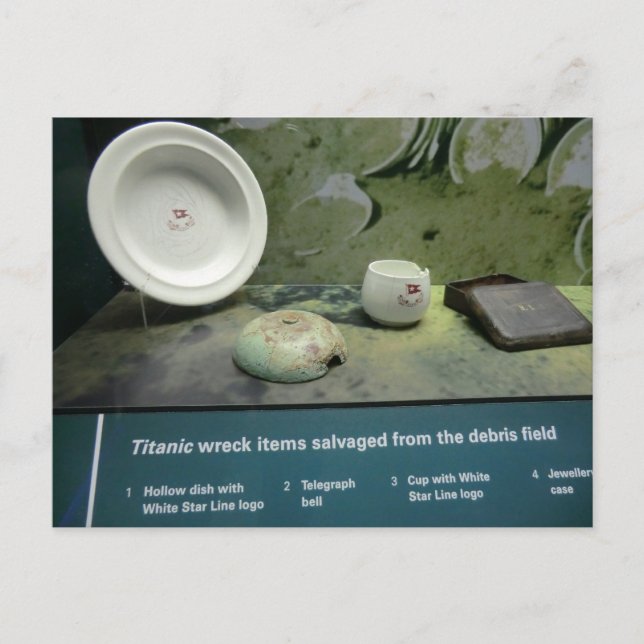 Carte Postale Articles récupérés du Titanic (Devant)