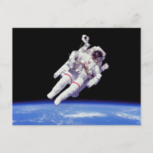 Carte Postale Astronaut Jetpack Spacewalk Earth Orbit Photo
