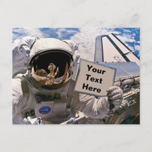 Carte Postale Astronaute de la NASA tenant un panneau - Ajouter 