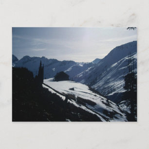 CARTE POSTALE ATTENDEZ TOUT DÉPART. . .