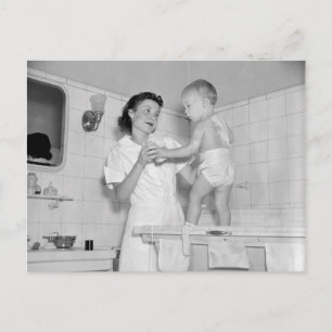 Carte Postale Bain de bébé, 1937
