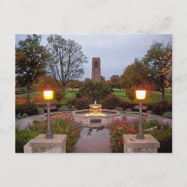 Carte Postale Baker Bark Carillion Tour & Fontaine (Devant)