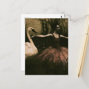 Carte Postale Ballerine d'horreur et cygne 