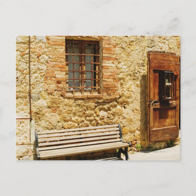 Carte Postale Banc vide devant un mur, Monteriggioni, (Devant)