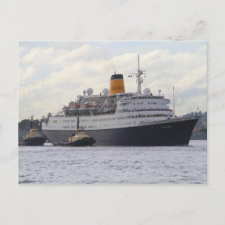 Carte Postale Bateau de croisière rouge de saga