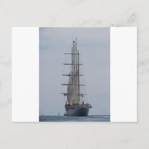 Carte Postale Bateau De Grande Taille Entrant Dans La Mer Ouvert