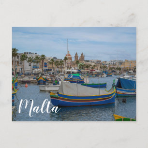 Carte Postale Bateaux de pêche traditionnels colorés à Malte