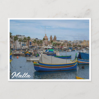 Carte Postale Bateaux de pêche traditionnels colorés à Malte