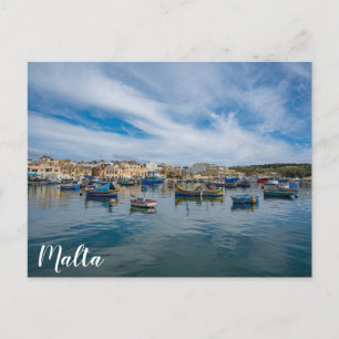 Carte Postale Bateaux de pêche traditionnels colorés dans le por