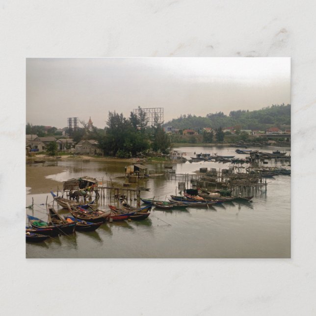 Carte Postale Bateaux du village de pêcheurs vietnamien (Devant)