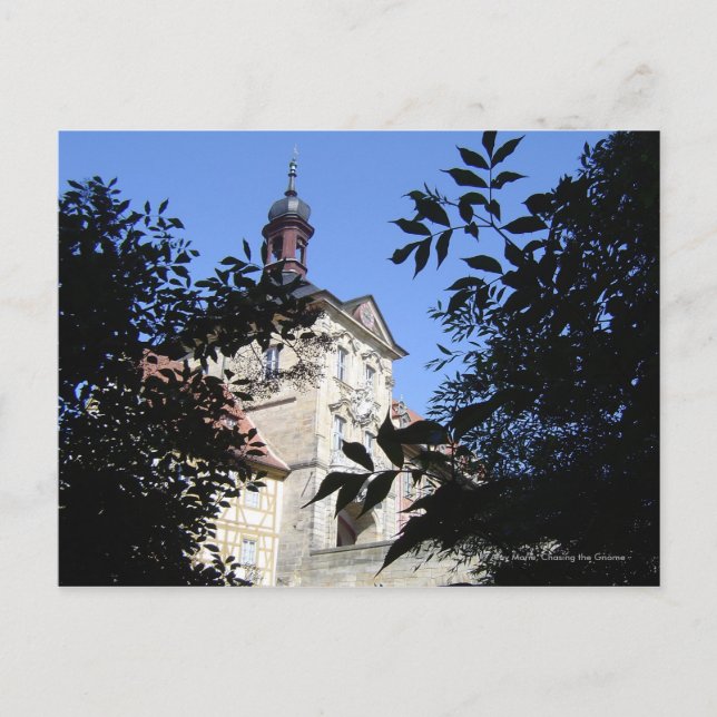 Carte Postale Bâtiment encadré d'arbre (Devant)