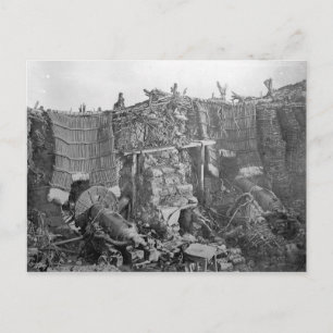 Carte Postale Batterie à deux armes pendant la guerre de Crimée,