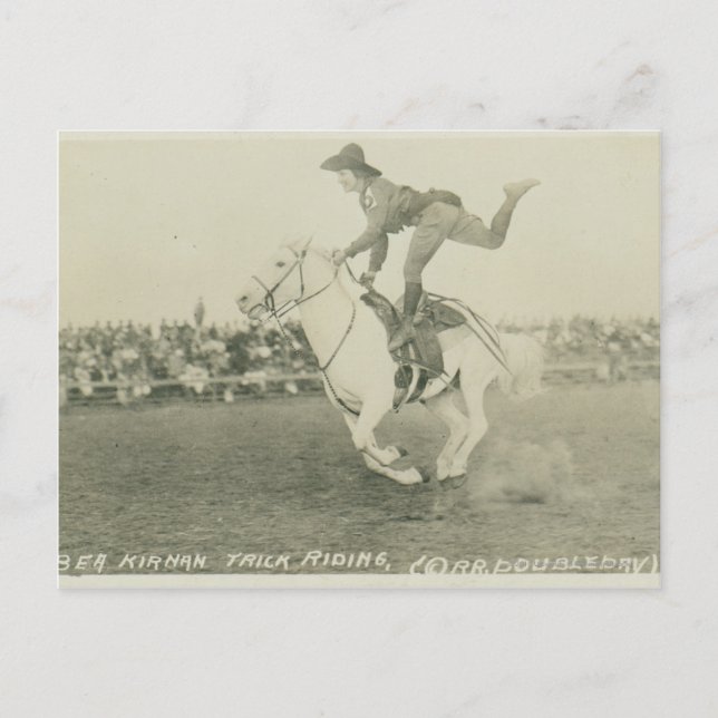 Carte Postale Bea Kirnan triche équitation. (Devant)