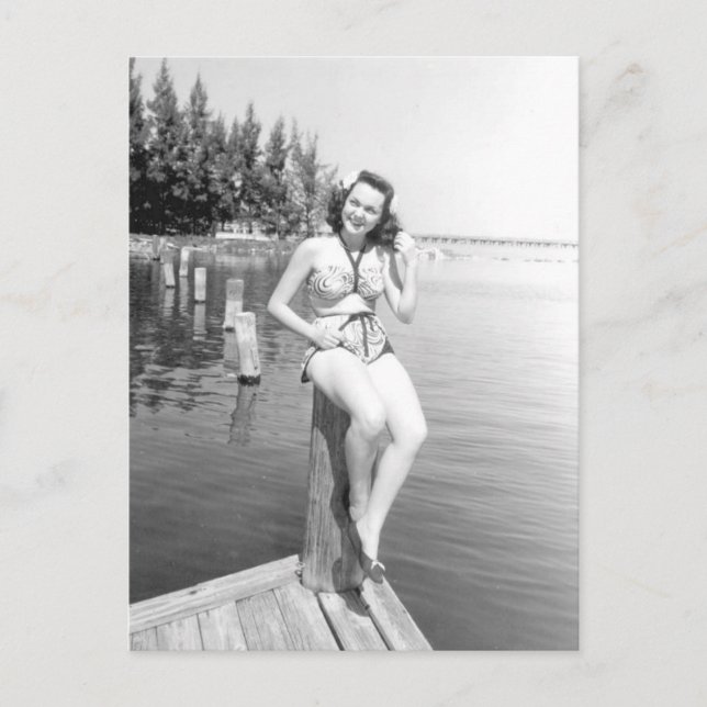 Carte Postale Beauté maillot de bain ! Photo en noir et blanc (Devant)