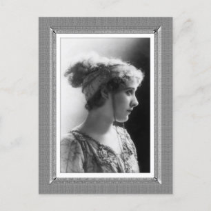 Carte Postale Beauté vintage - Merveilleuse - en noir et blanc