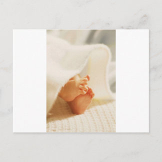 Carte Postale Bébé mignon Pieds petit bébé Pieds enrobés couvert