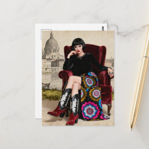 Carte Postale Belle femme assise dans un fauteuil rouge