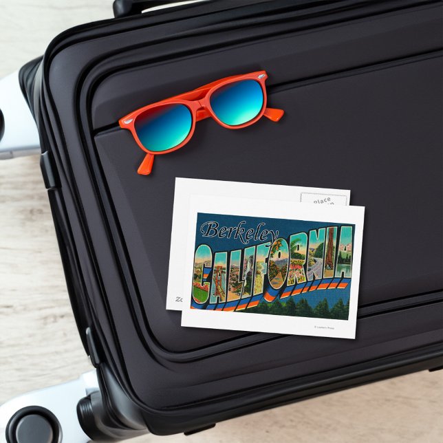 Carte Postale Berkeley, Californie - Scènes de grandes lettres (Card on suitcase)