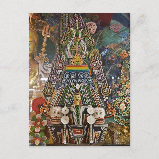 Carte Postale Bhoutan. Des gâteaux cérémoniels réalisés par des  (Devant)