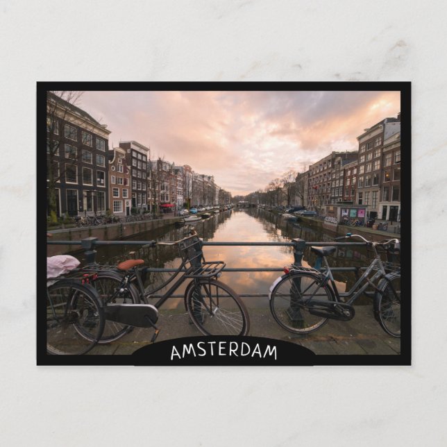 Carte Postale Bicycles at sunset in Amsterdam (Devant)