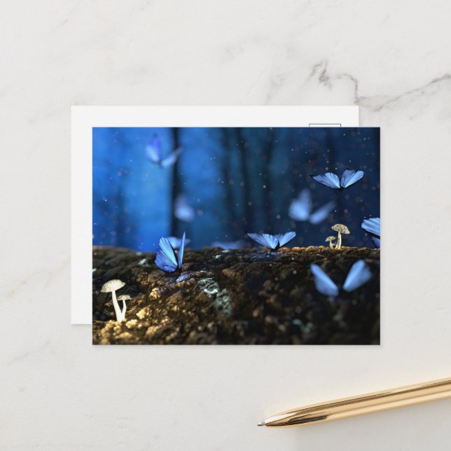Carte Postale Bois fée magique avec papillons et champignons (Devant/Arrière en situation)