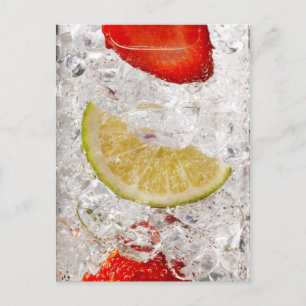 Carte Postale Boisson de chaux de fraise