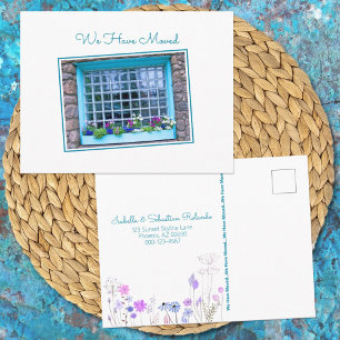 Carte Postale Boîte de fleurs colorée de la fenêtre bleue Nous a