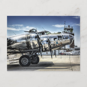 Carte Postale Bombardier 2ème guerre mondiale classique b-17
