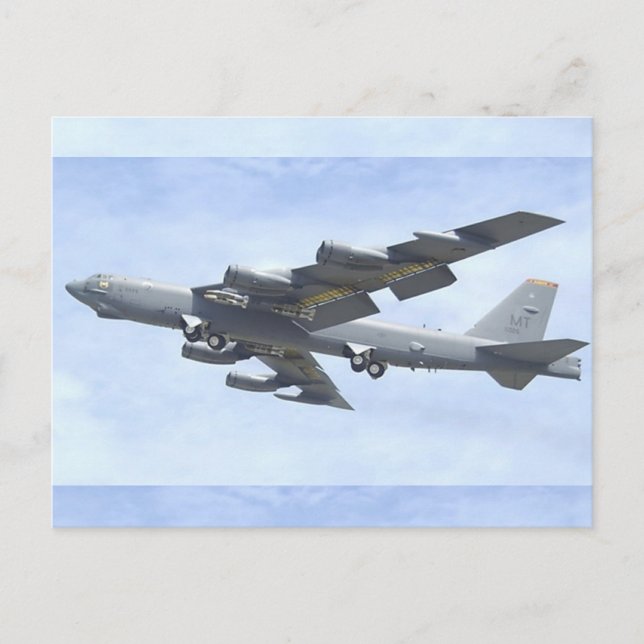 CARTE POSTALE BOMBRE B-52 (Devant)