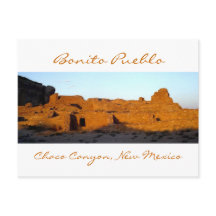 Bonito Pueblo Chaco Canyon au coucher du soleil