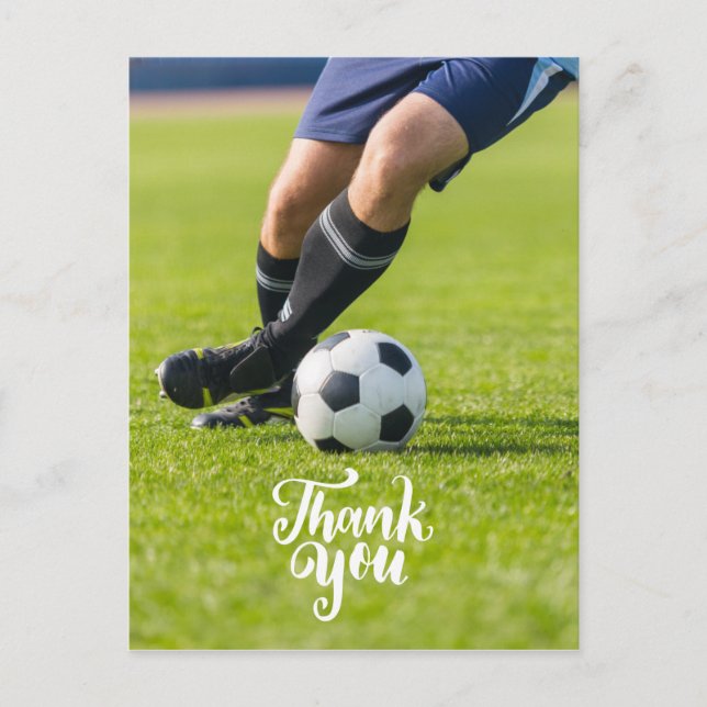 Carte Postale Boule de football avec Merci de mot sur herbe vert (Devant)