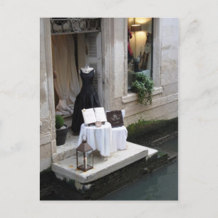 Carte Postale Boutique de vêtements sur Canal à Venise