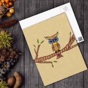 Carte Postale Branche de chouette colorée