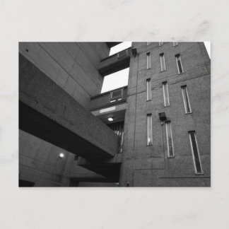 Carte postale Brutaliste Estate