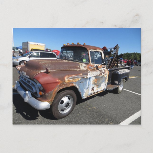 Carte Postale Camion de remorque rouillé (Devant)