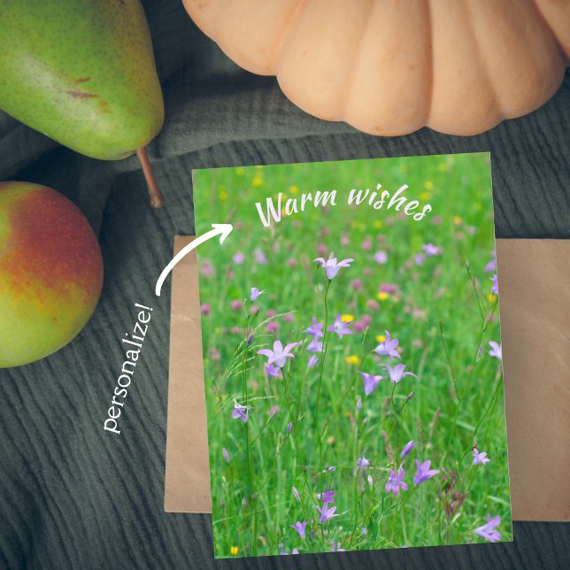 Carte Postale Campanule dans une prairie verte  (Créateur téléchargé)