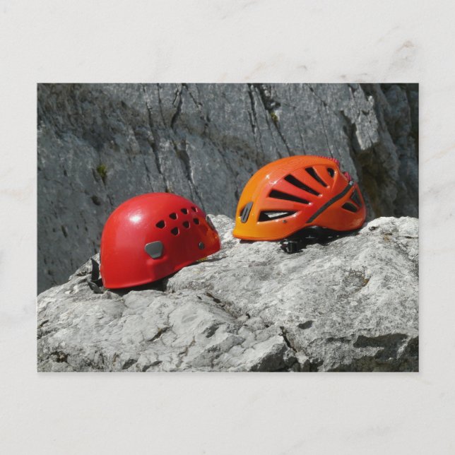 Carte Postale Casques d'Escalade sur un rocher (Devant)