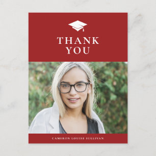 Carte Postale Casquette de grade classique Red Graduation Merci