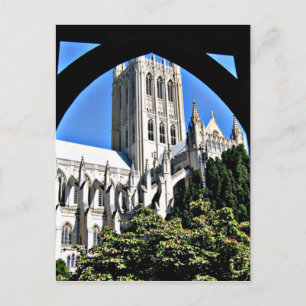Carte Postale Cathédrale nationale de Washington par l'Archway