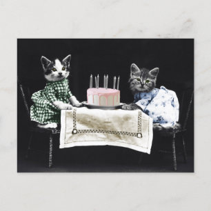 Carte Postale Cats celebrating a birthday with cake and candles