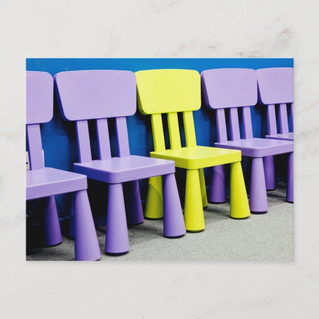 Carte Postale Chaises pour enfants (Devant)