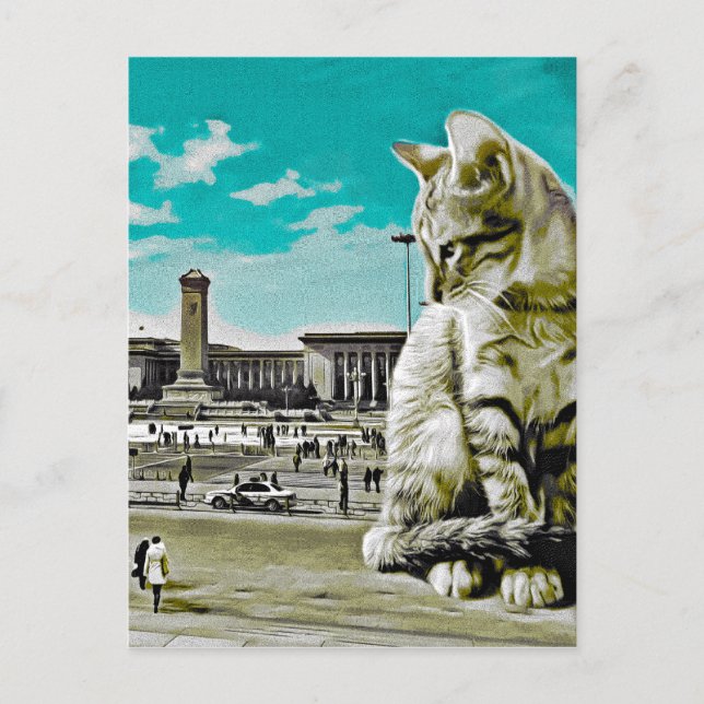 Carte Postale Chat Géant Assis Dans Le Collage Surréel Carré (Devant)