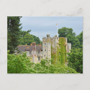 Carte Postale Château de Fairy Tale caché dans la forêt