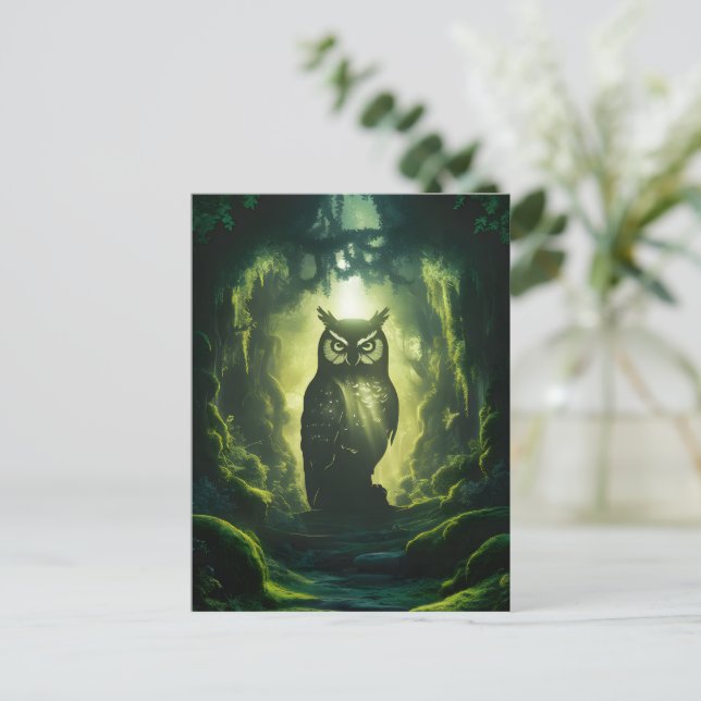 Carte Postale Chemin de la forêt de Owls (Debout devant)