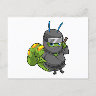 Carte Postale Chenille en ninja avec épée