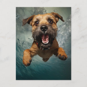 Carte Postale Chien joueur nageant sous l'eau Design