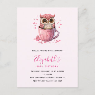 Carte Postale Chouette rose mignonne dans une coupe Anniversaire