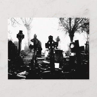 Carte Postale cimetière gothique déplaisant