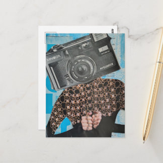 Carte Postale Collage de femme à l'appareil photo surréaliste